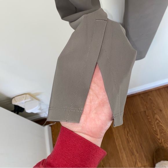 CALIA By Carrie Underwood Taupe/Gray High-Waisted Leggings - Picture 4 of 8